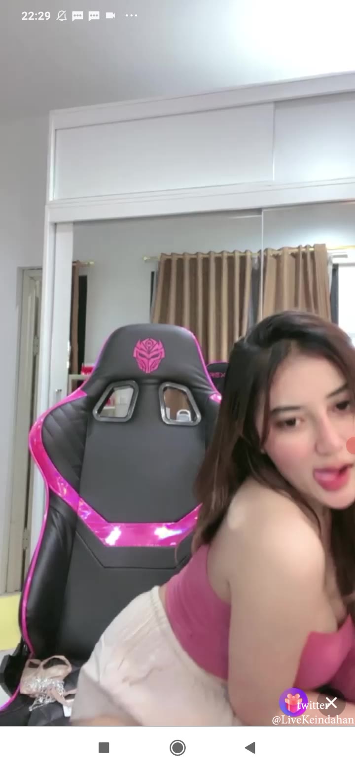 Menggoda Lidya Danira Toket