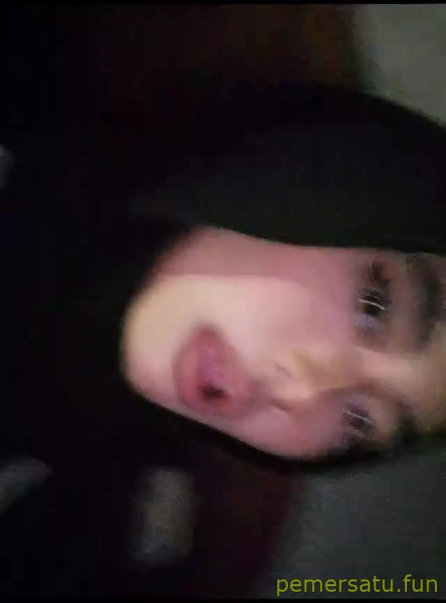 P16 Anisah Istifarin Abg 18yo Memek Sempit