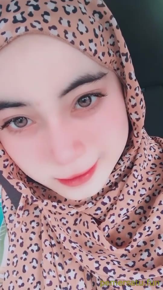 P7 Najwa Nizam Abg 18yo Jilbab Colmek