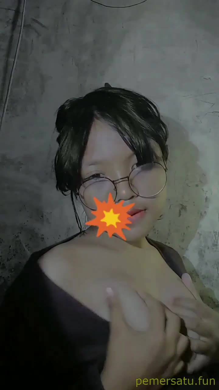 Video Viral Terbaru P1 Laeli Abg 18Yo Pemersatu Fun 1 PEMERSATUDOTFUN