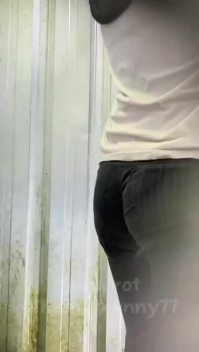 DoodStream Ngintip Cewek Jilbab Itam Di Toilet - DoodStream -