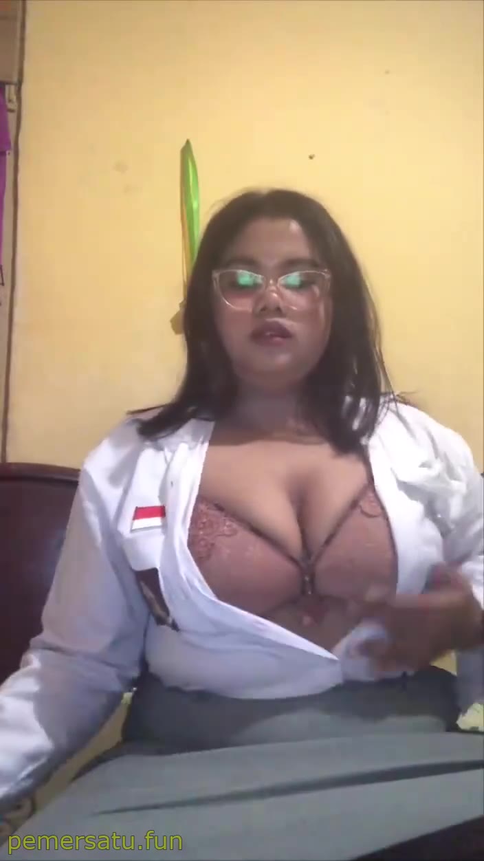 P6 Talent Tyaasdf Abg 18yo Hijab Montok