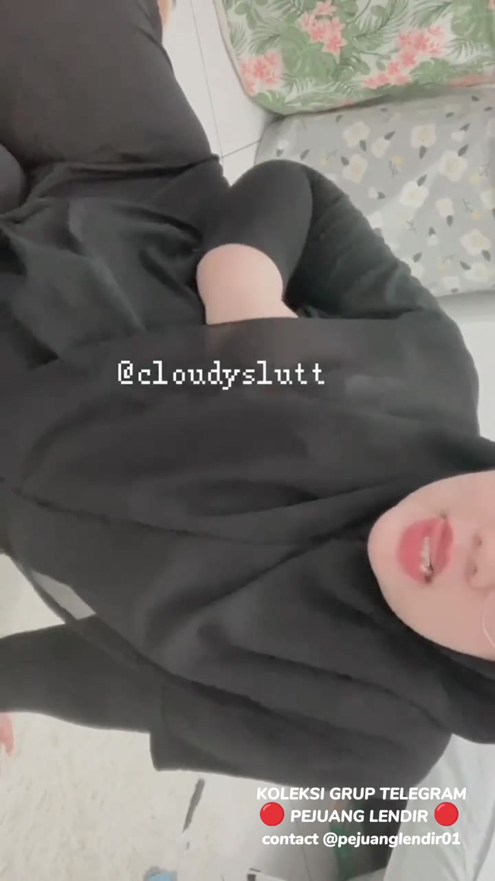 P3 Hijab Semok Cloudyslut