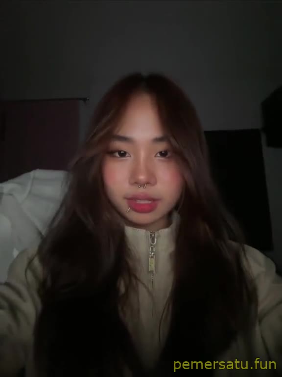 P2 Catherine H 18yo Sange