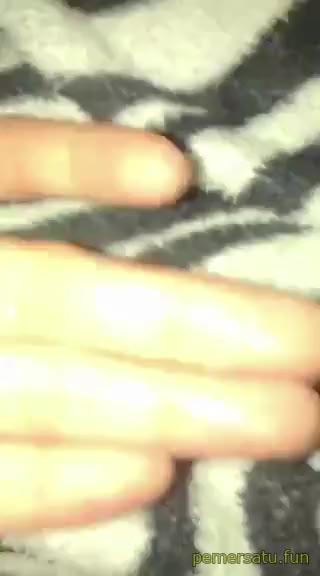 P17 Sherly Tiktoker 18yo Kacamata Viral