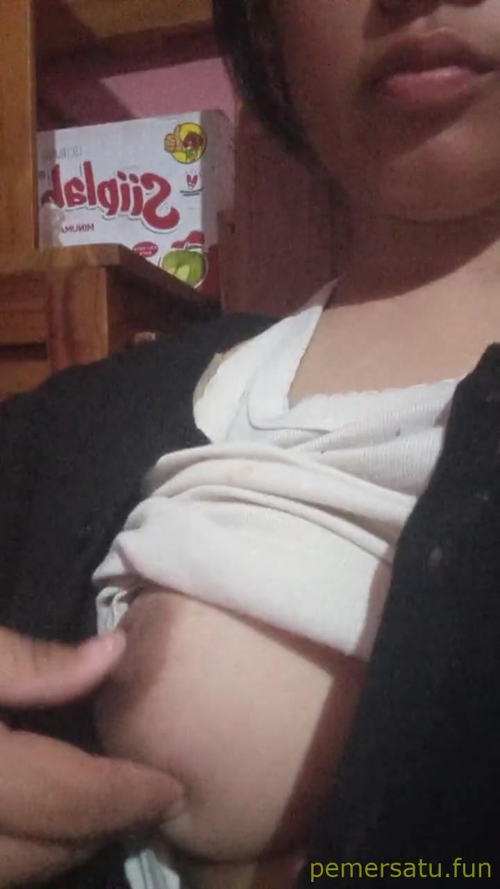 P20 Afra 18yo Viral Hijab Sange Omek