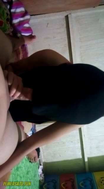 P13 Hijab Kurus Kampung 18yo Openbo Dientot Kang Galon