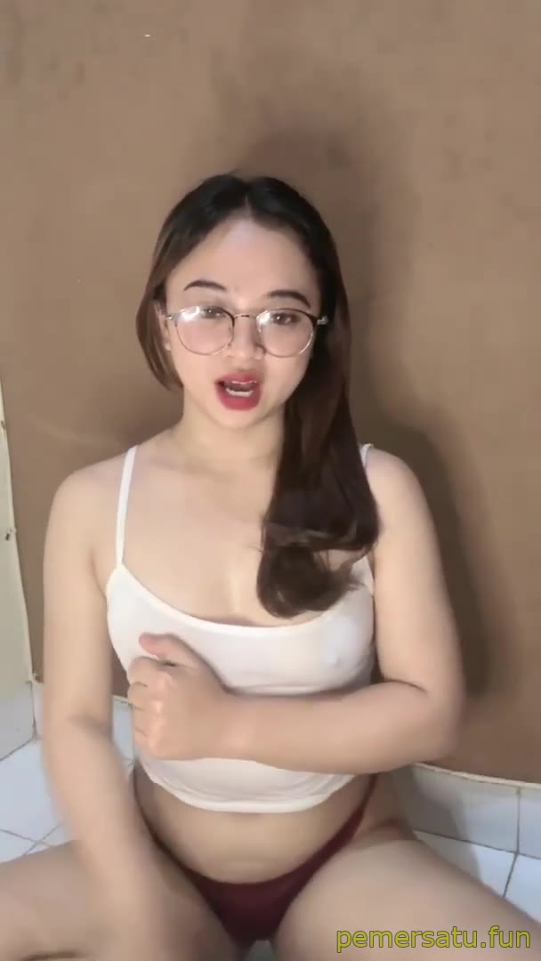 P2 Uut Tobrut Mulus Live Toket Gede