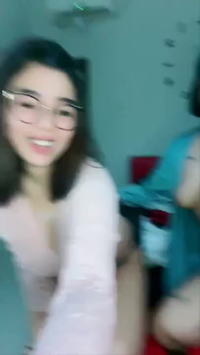 1 Toket Brutal Cewek Indo - Kimcilonly