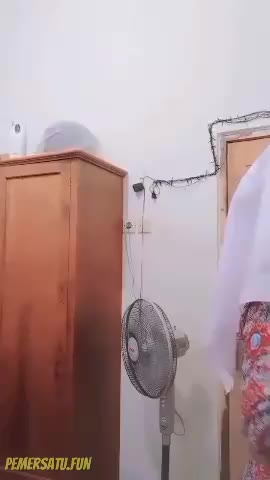 Brutal Seragam Batik Dede Toket