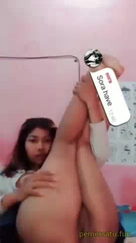 5 Viral Terbaru Winnie v1 jilbab SMA colok memek becek 