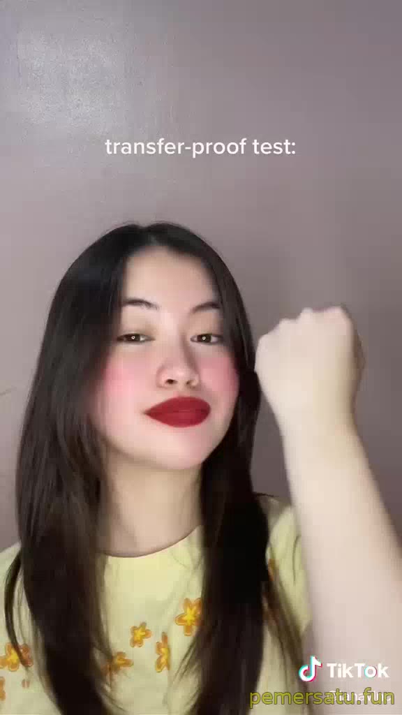 P4 Lyana Angela Tiktoker Suka Tutor Makeup Dan Ngentot