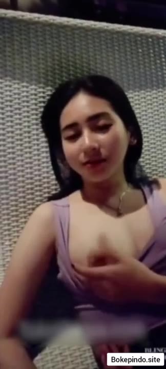 PoopHD Bokep Indo Ngewe Sama Ayang Harus Direkam Buat Kenangan -