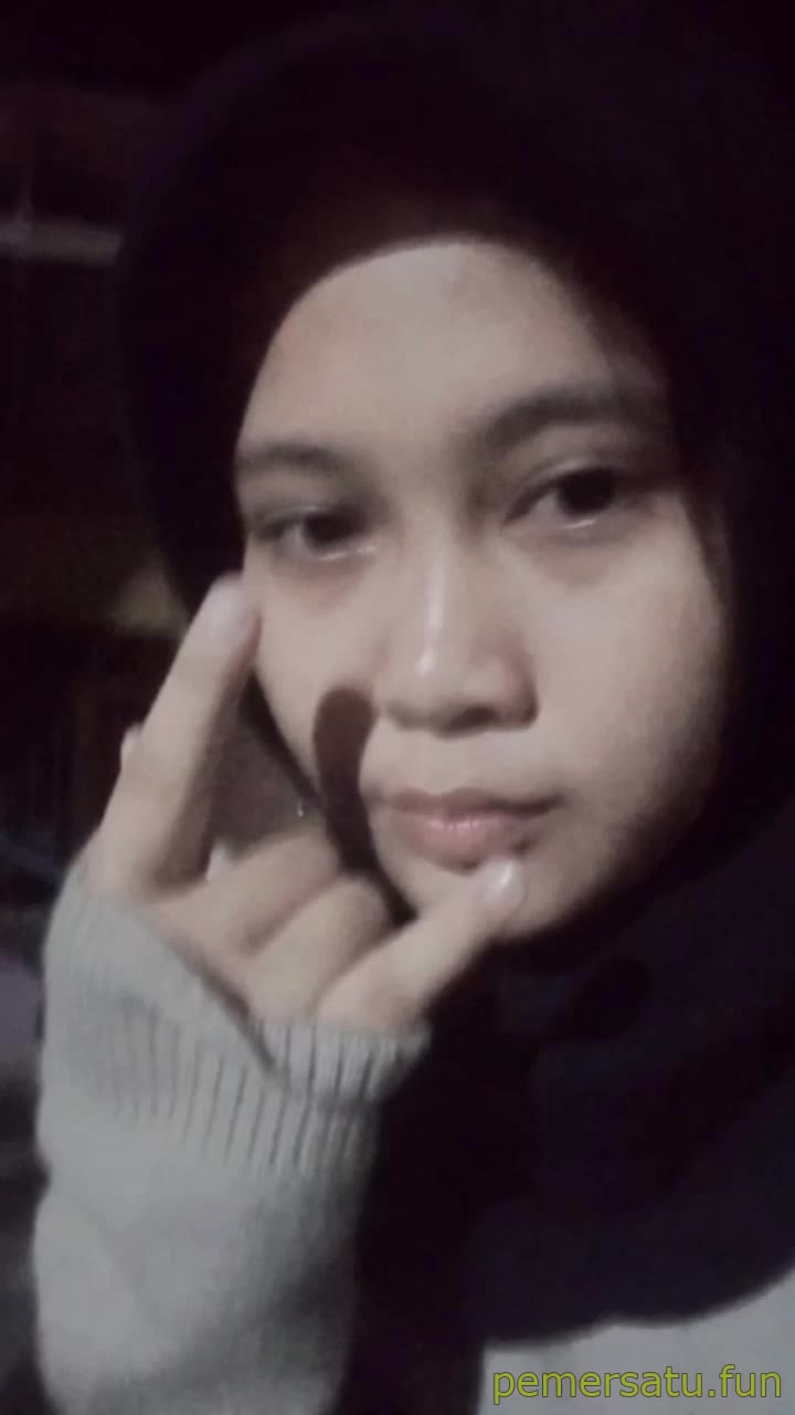 P26 Afra 18yo Viral Hijab Sange Omek
