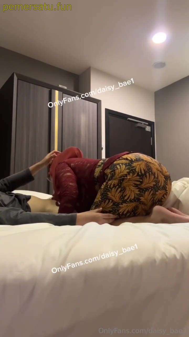 P13 Daisy Bae Hijab Binal Sange Viral