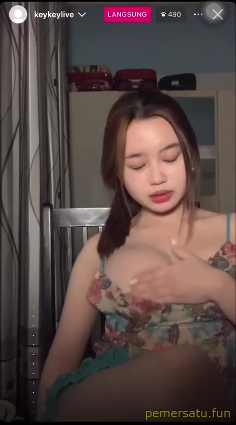 P37 Keyshit Cantik Mulus Sange Suka Colmek Crot