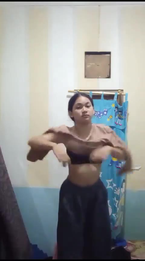 37 Viral Hijab 3s3mah Kuliahan