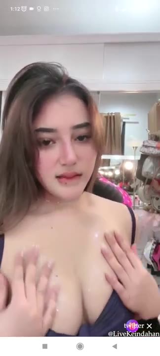 Nongol Lidya Danira Remas Nenen Susu Uting