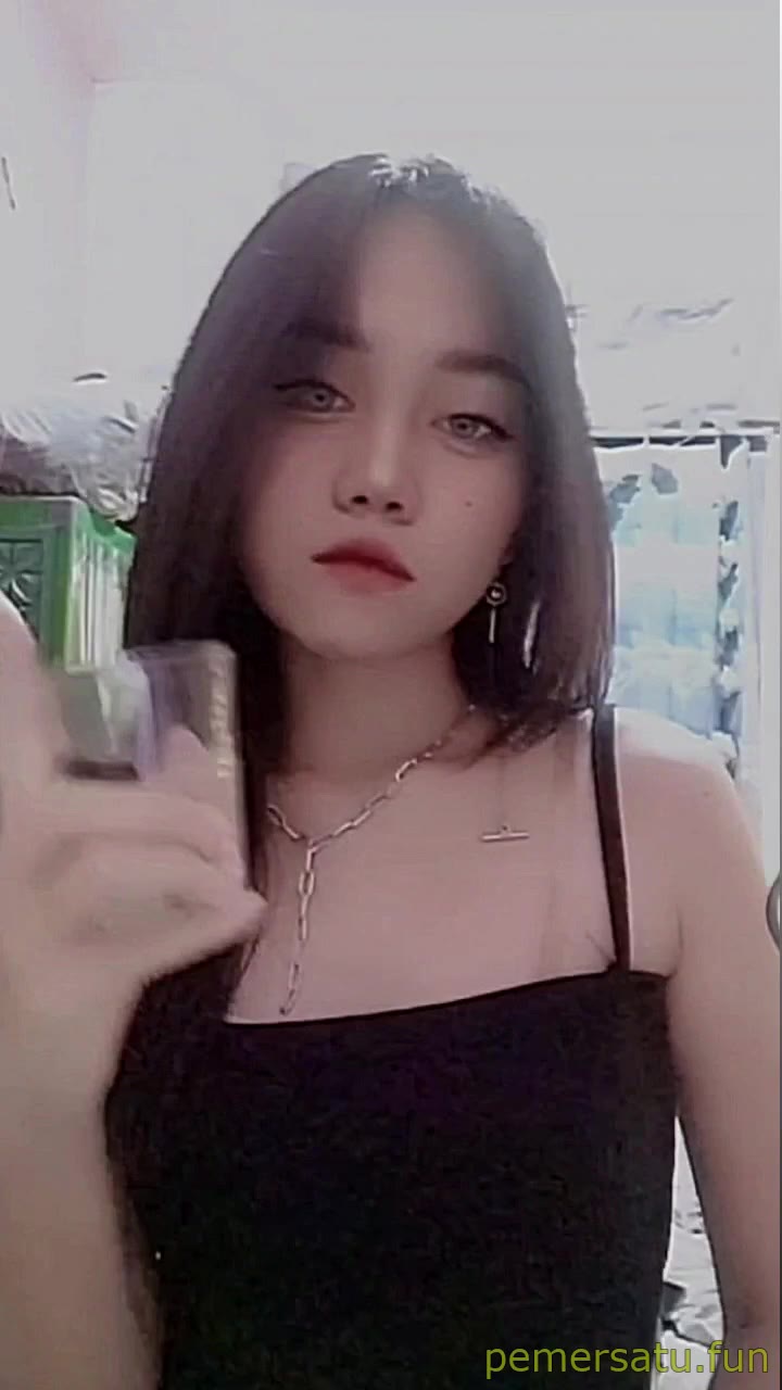 P13 Abg Lugu Berkacamata Bernama Cindy Yang Viral Di Tiktok