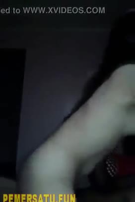 Video Viral Terbaru abg lincah mantap-mantap di atas PEMERSATUDOTFUN