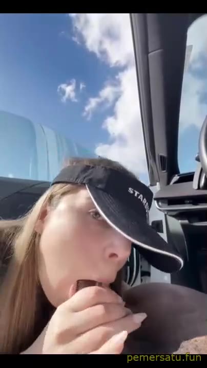 DoodStream IZZY FANS STARBUCKS SLUT -