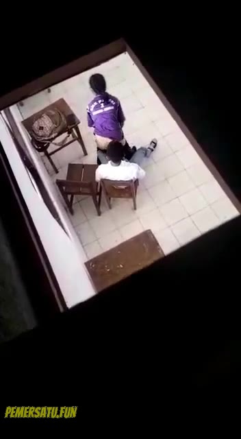 Pacarnya Intip Abg Cantik Habis Olahraga Ngentot Di Kelas Sama