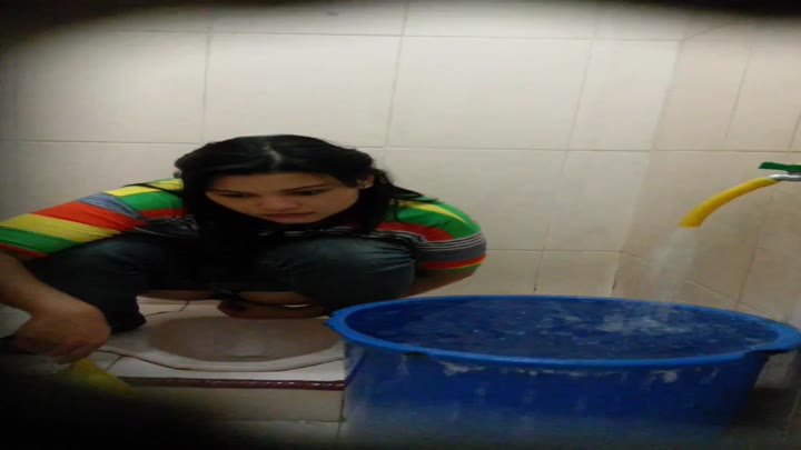 21 Ngintip Cewek Pipis Di Spbu