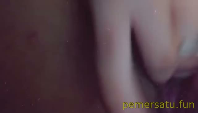 P4 Cewek Tobrut Cakep Dientot Berisik