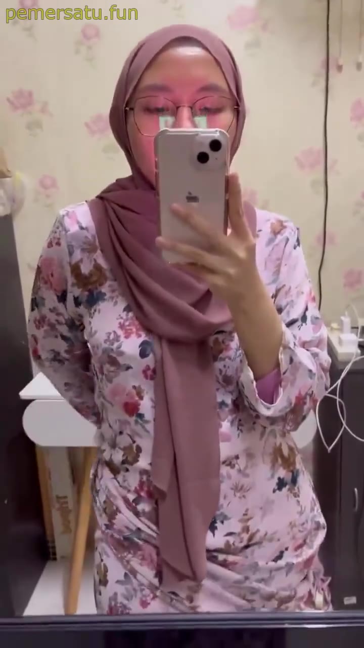 HIJAB Ukhti Nurut Disuruh Pacar -