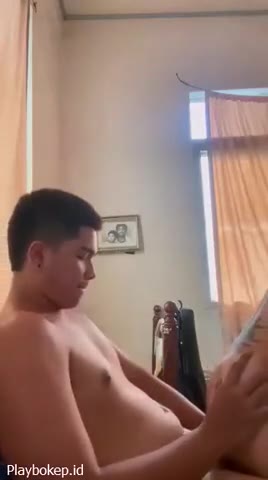 Goyang Viral Banget Si Cewek Mulus Jago