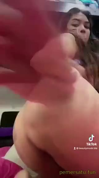 P21 Zoie Al 18yo Ketagihan Kontol Pendek Kecil