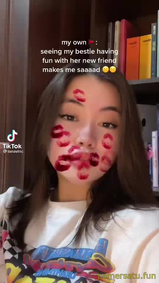 P10 Lyana Angela Tiktoker Suka Tutor Makeup Dan Ngentot