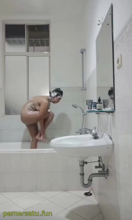 P3 Review Kamar Mandi Hotel