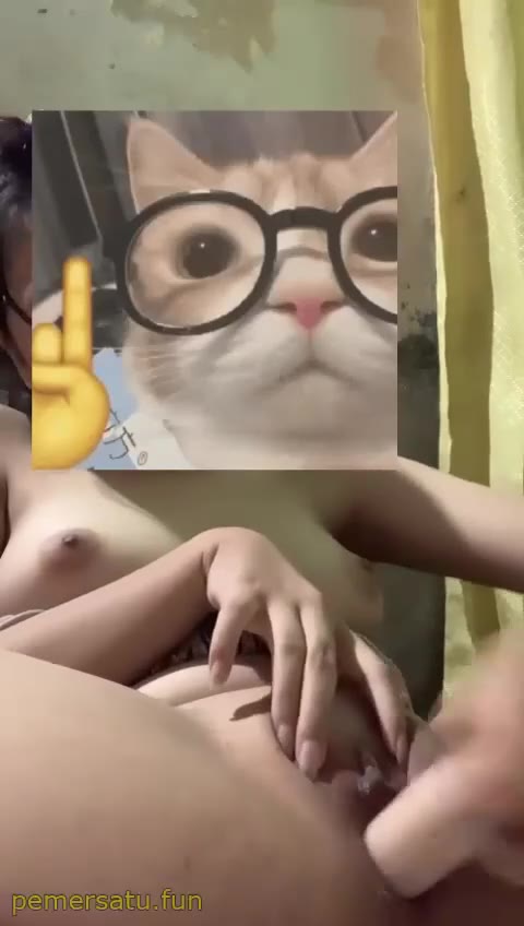 Mov Kompilasi Talent Vavyvio Abg 18yo Binal