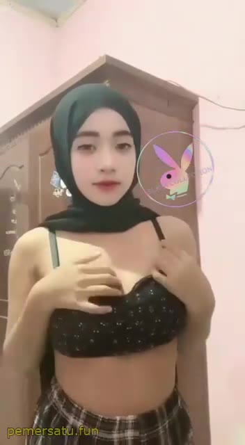 Sextape Kompilasi Laura Talent Hijab 18yo