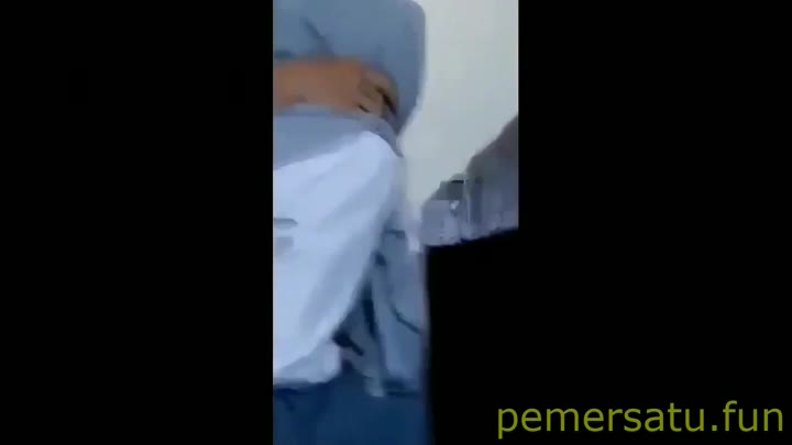 Sange Hijab Seragam Esema Terekam