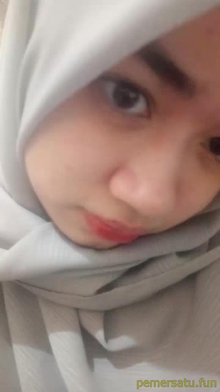 P11 Norazura UTHM Jilbab Memek Kesukaan Uncle