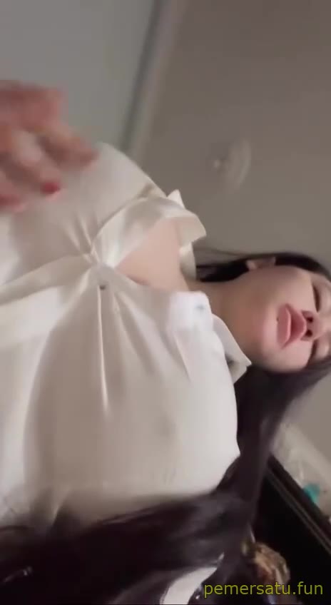 P3 Ochi Berlian Tante Selebgram Montok