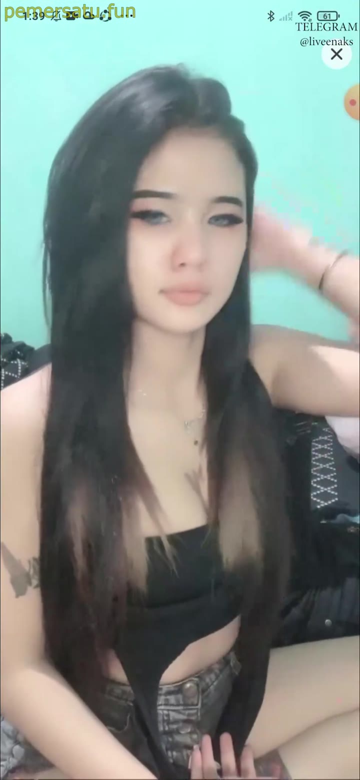 Temen Cakep Toketnya Dimainin