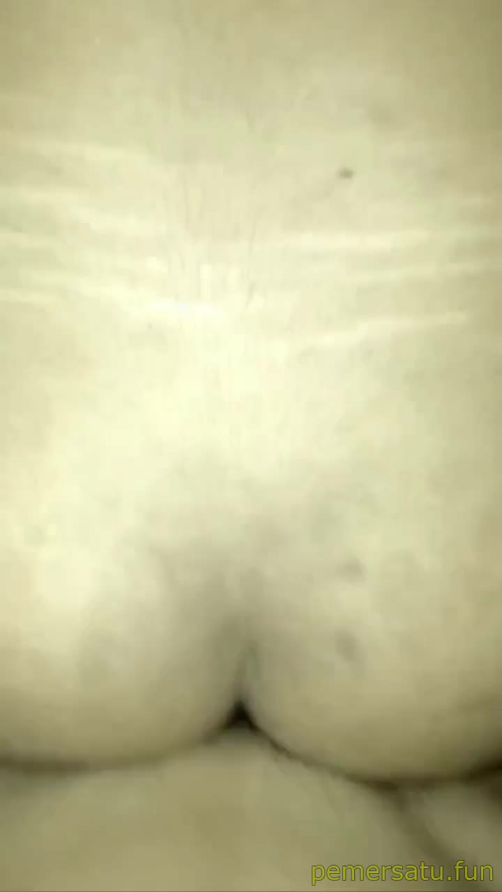 P61 Hape Neni Abg 18yo Saat Service Hape Isinya Ngentot Sange