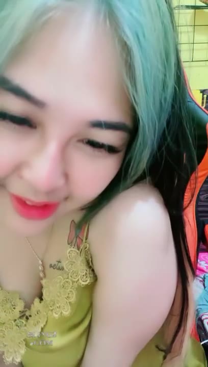 9208 SeruTube - Kakak Octa Makin Cakep Omek Host Lesbi //