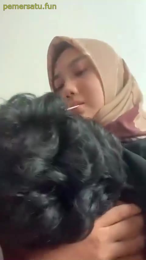 P3 Jilbab Cakep Dientot Sampai Memeknya Longgar