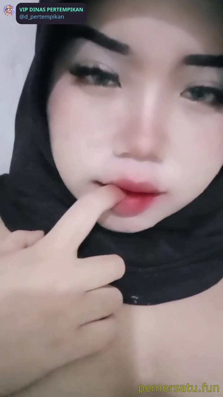 Video Viral Terbaru Koleksi V4 Skandal Jilbab Viral Lepas Hijab Colok Memek PEMERSATUDOTFUN