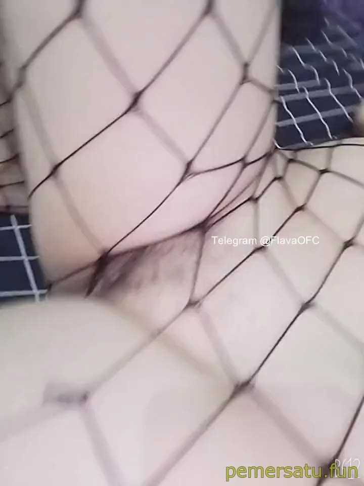 P29 Novilla 18yo Viral