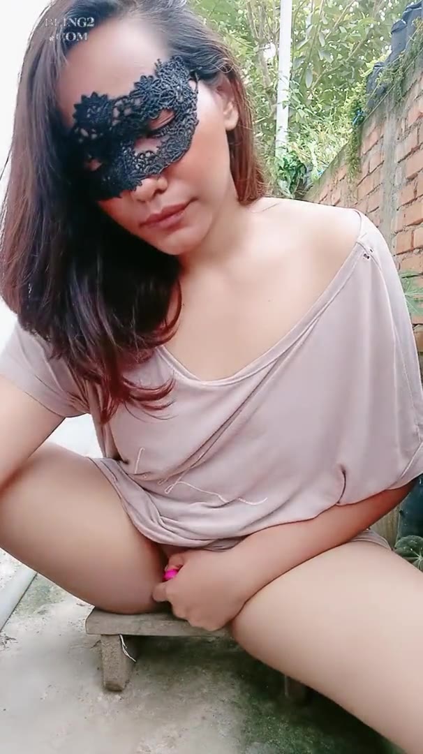 Ojol Zahra Omek Outdoor Samping Rumah - Prank