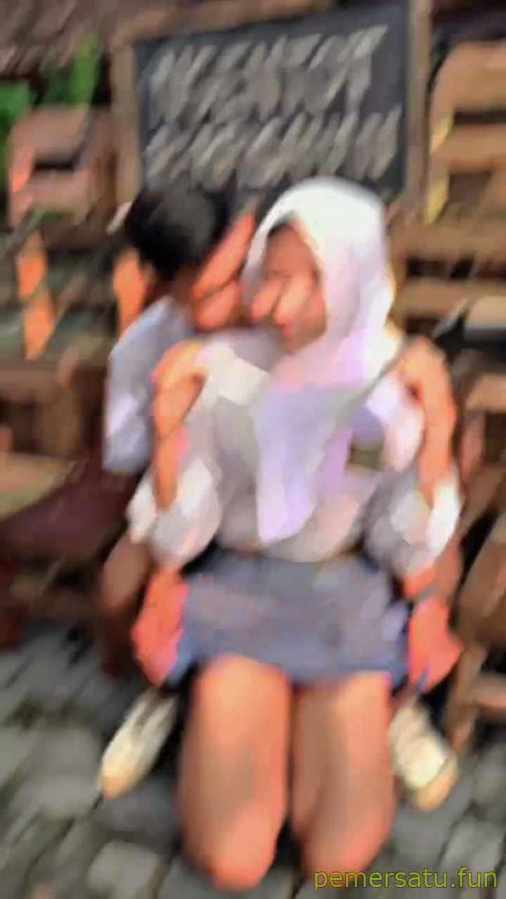 Bareng Pesta Perpisahan Sekolah Abg 18yo Ngentot