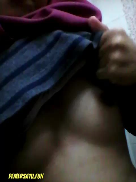 Video Viral Terbaru Farah Part 3 PEMERSATUDOTFUN