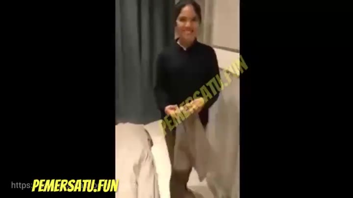 Hotel Eksekusi Jilbab Istri Orang Di