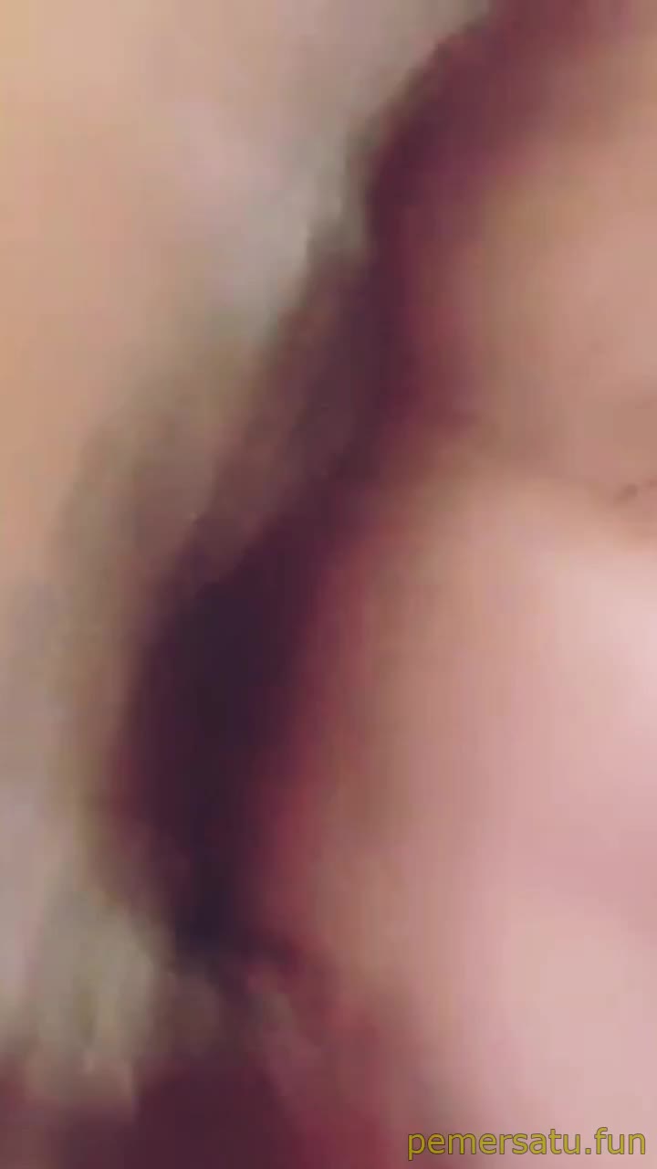 P10 OF Elle Moon Abg 18yo