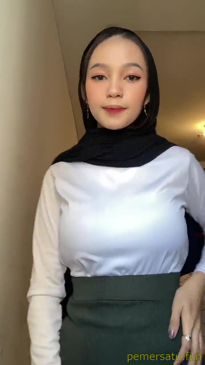 P9 Trakteer Fadhilarzk Hijab Sange Viral